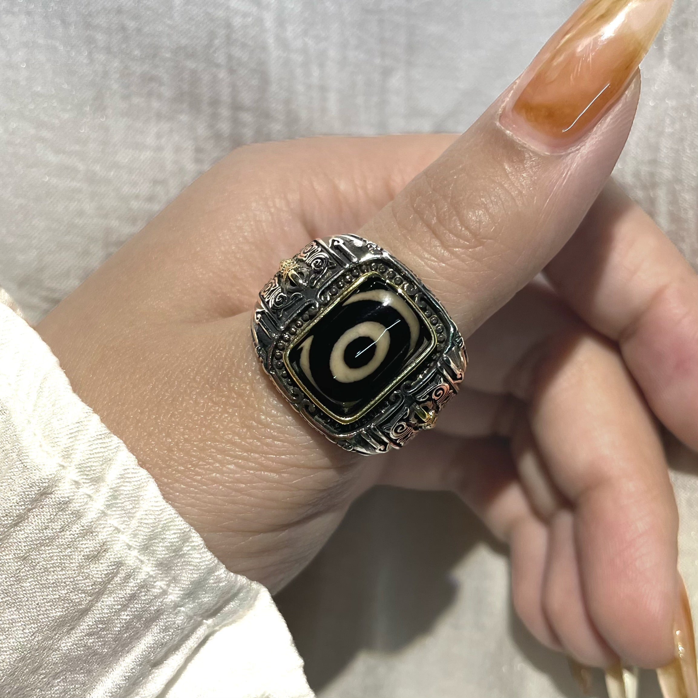 EnergyShine Tibetan Dzi Sliding Ring (Adjustable Size) - EnergyShine