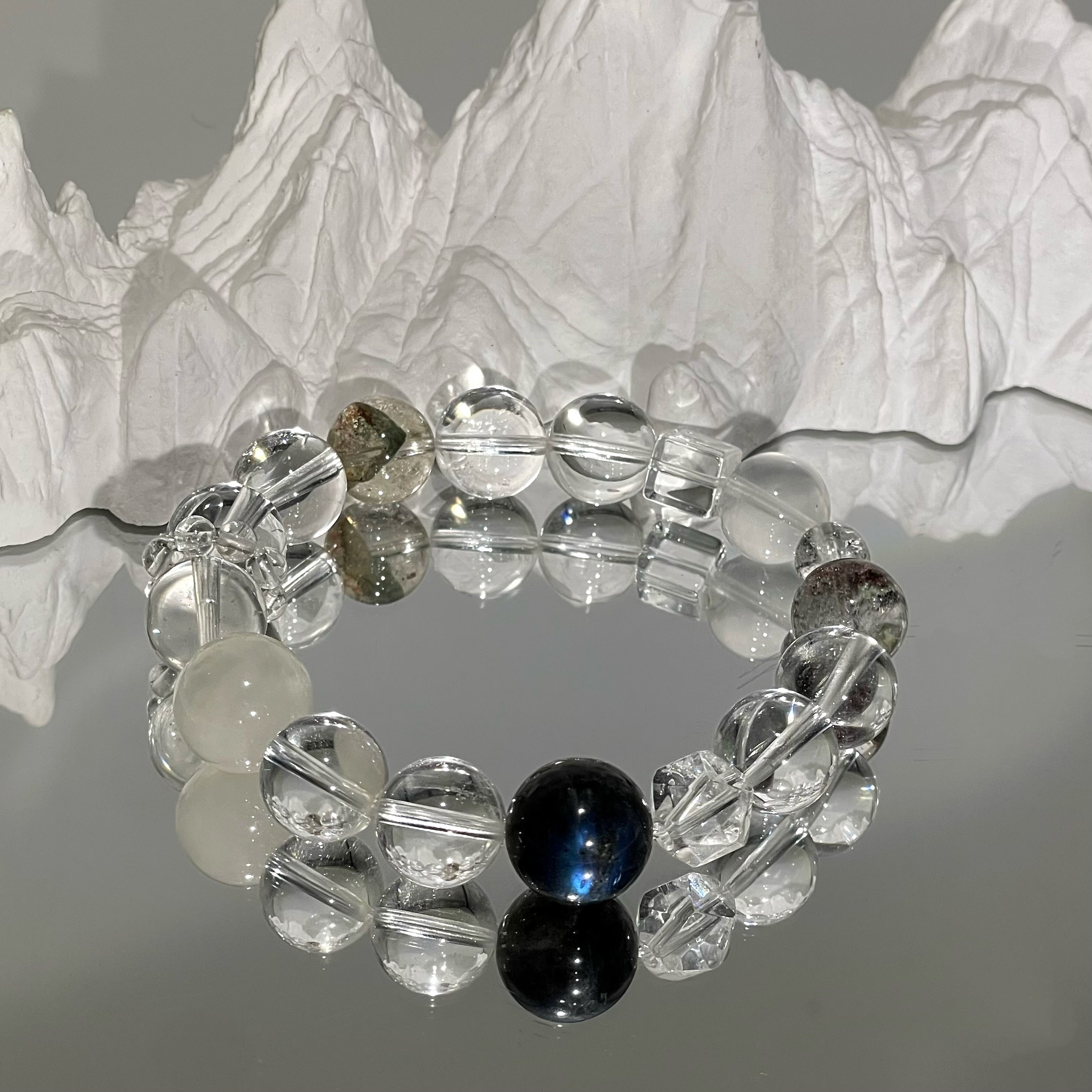 Energyshine Natural Green Phantom & Snow Quartz Minimalist Bracelet - EnergyShine
