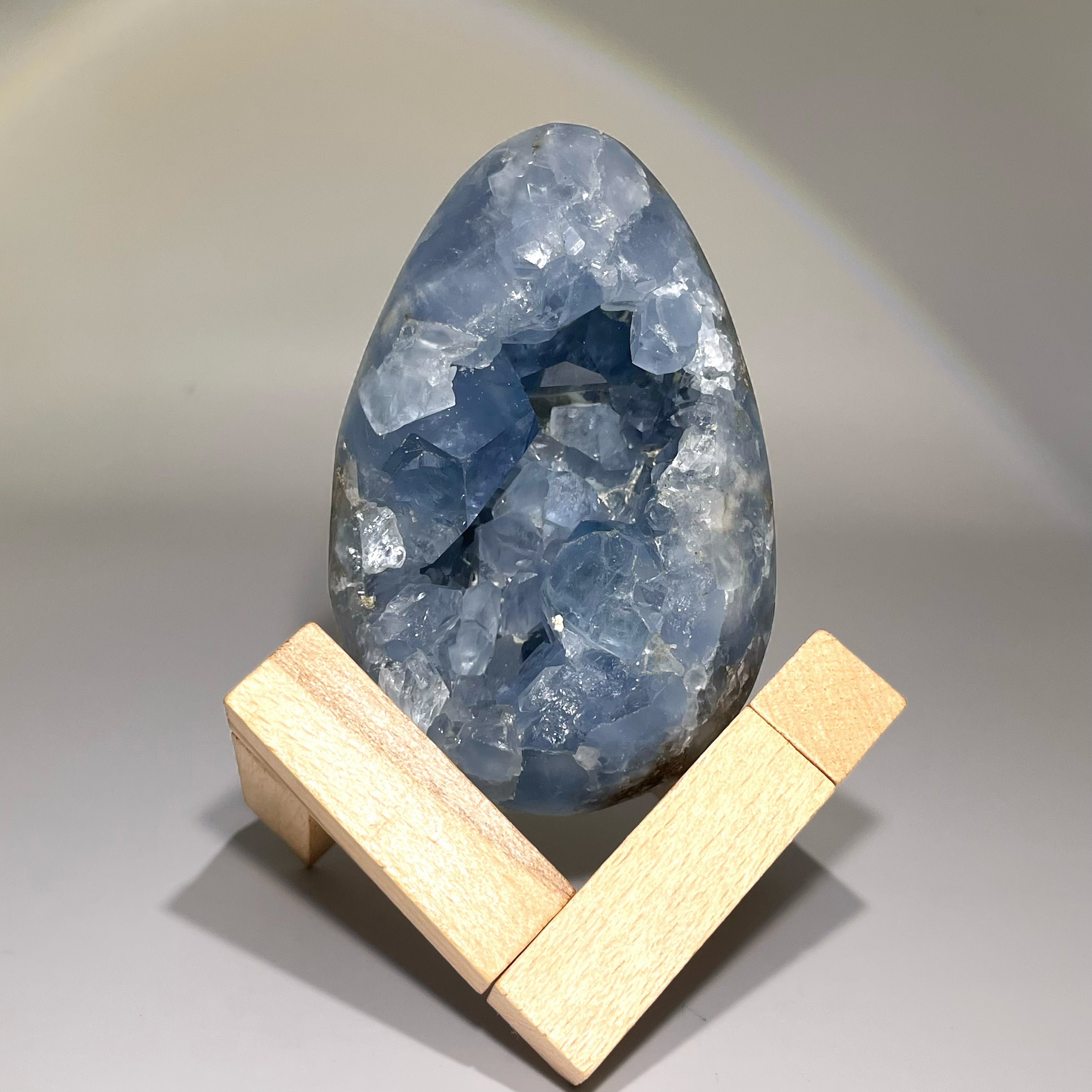 EnergyShine Natural Celestine Geode | A Piece of the Sky · Serene Communication & Space Purification - EnergyShine