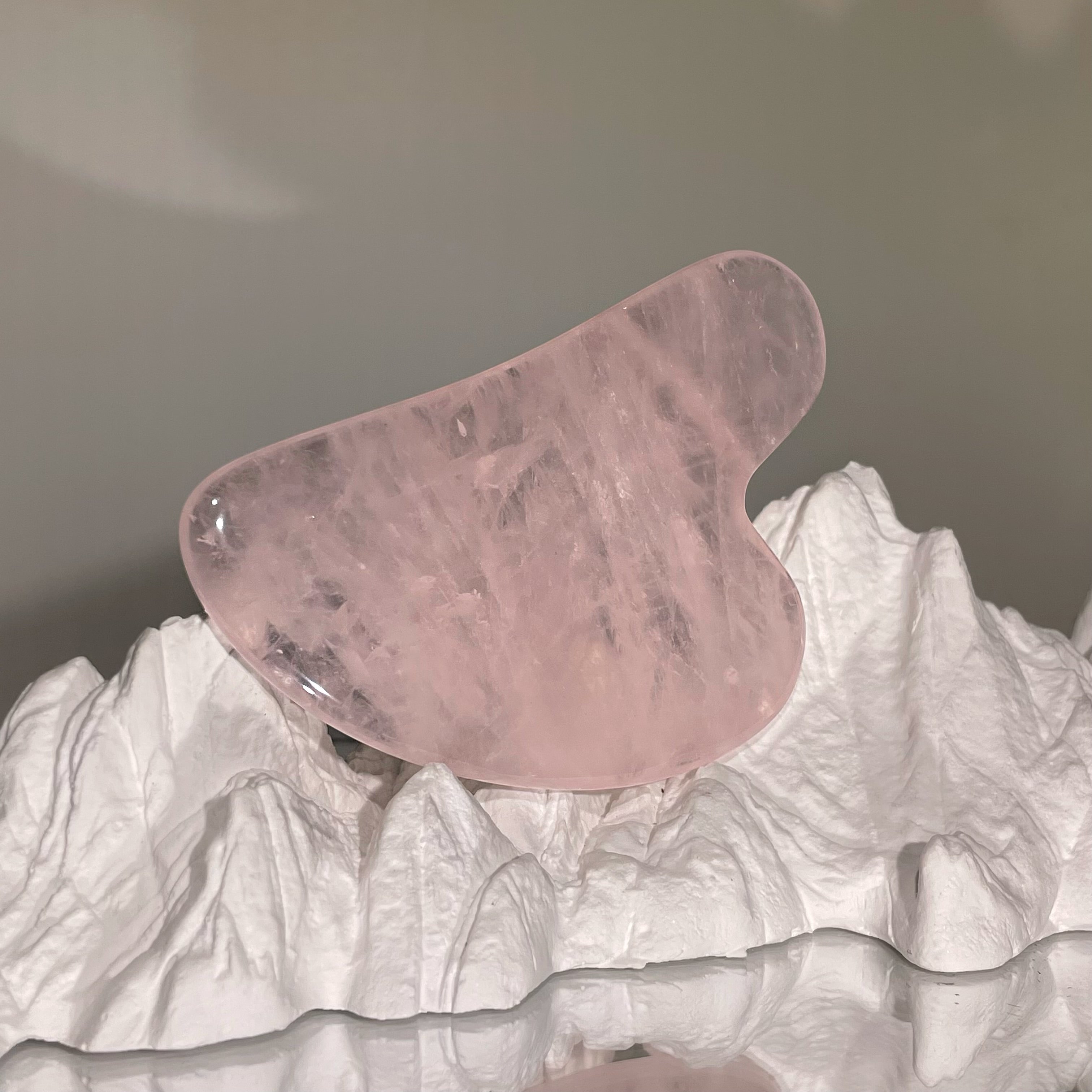 Energyshine Natural Rose Quartz Gua Sha | Facial Beauty Massage Tool 💗✨ - EnergyShine