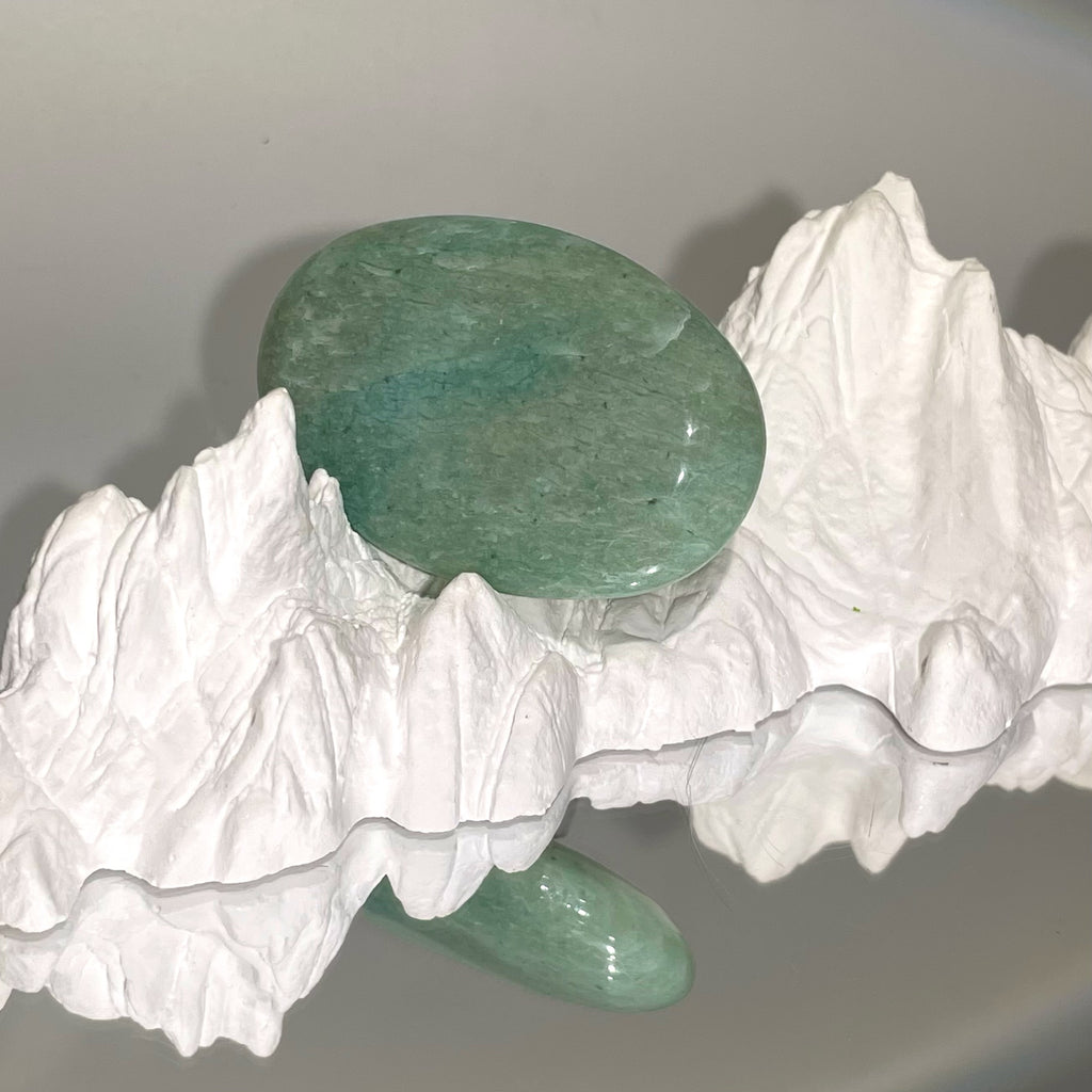 Energyshine Natural Amazonite Healing Stone | Versatile Hot & Cold Therapy for Stress Relief & Muscle Comfort 🌿 - EnergyShine