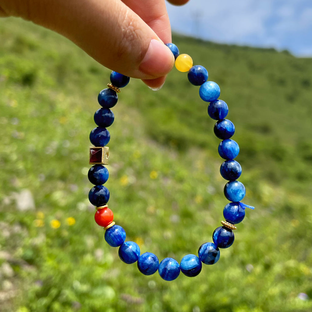EnergyShine Natural Kyanite & Red Agate Energy Bracelet |Serene Mind, Passionate Action