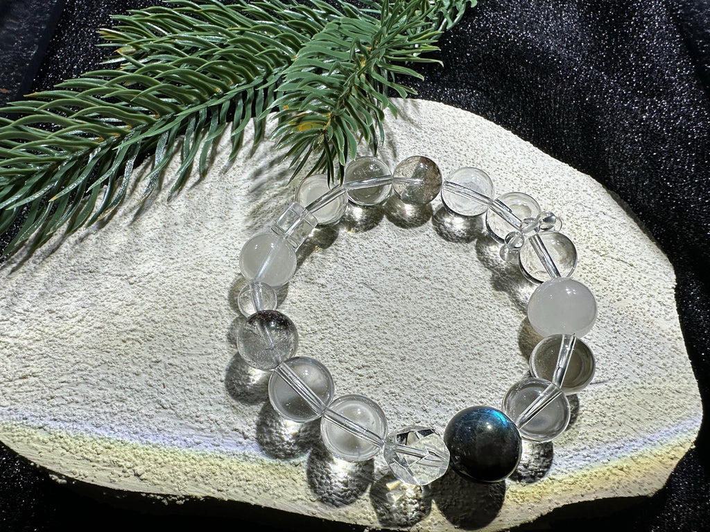 Energyshine Natural Green Phantom & Snow Quartz Minimalist Bracelet